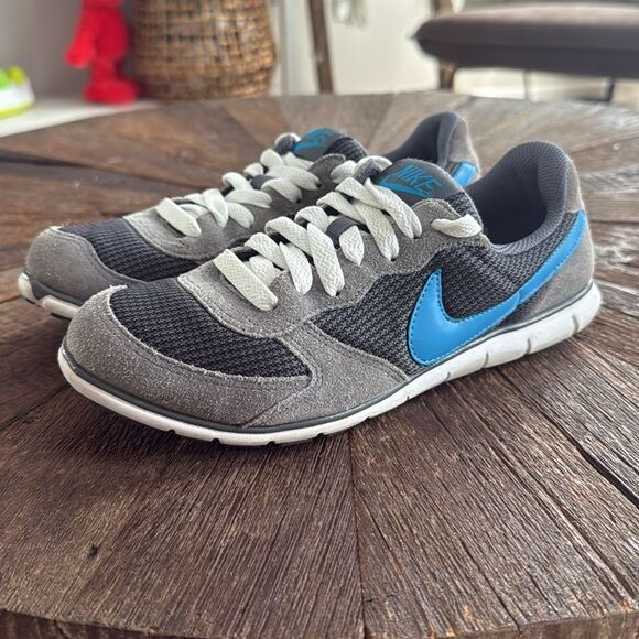 Nike Eclipse Anthracite Grey/Blue/Black Lace Up Sneakers - Picture 3 of 7